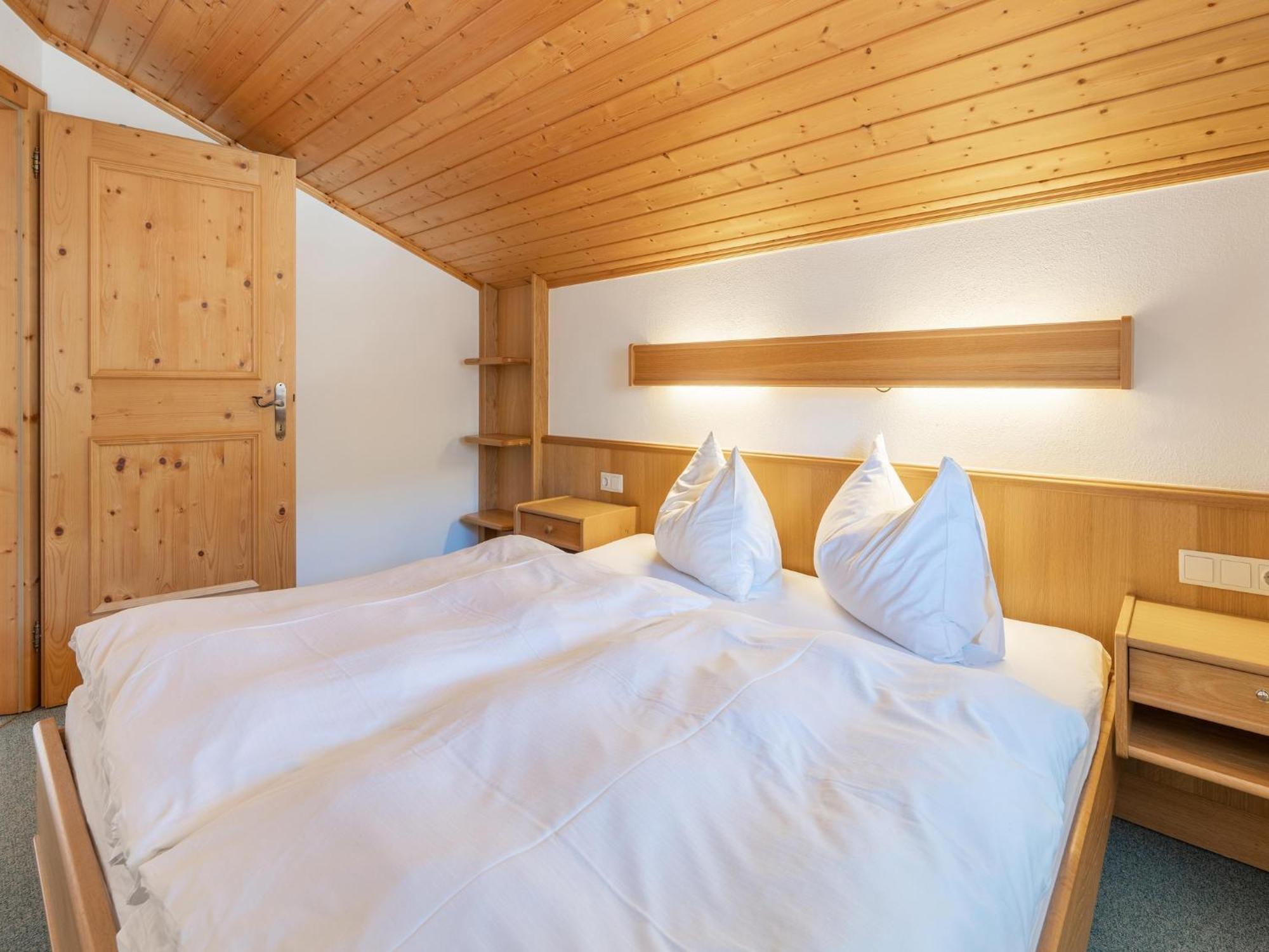 Beautiful Apartment In Mittersill With Balcony Exteriör bild