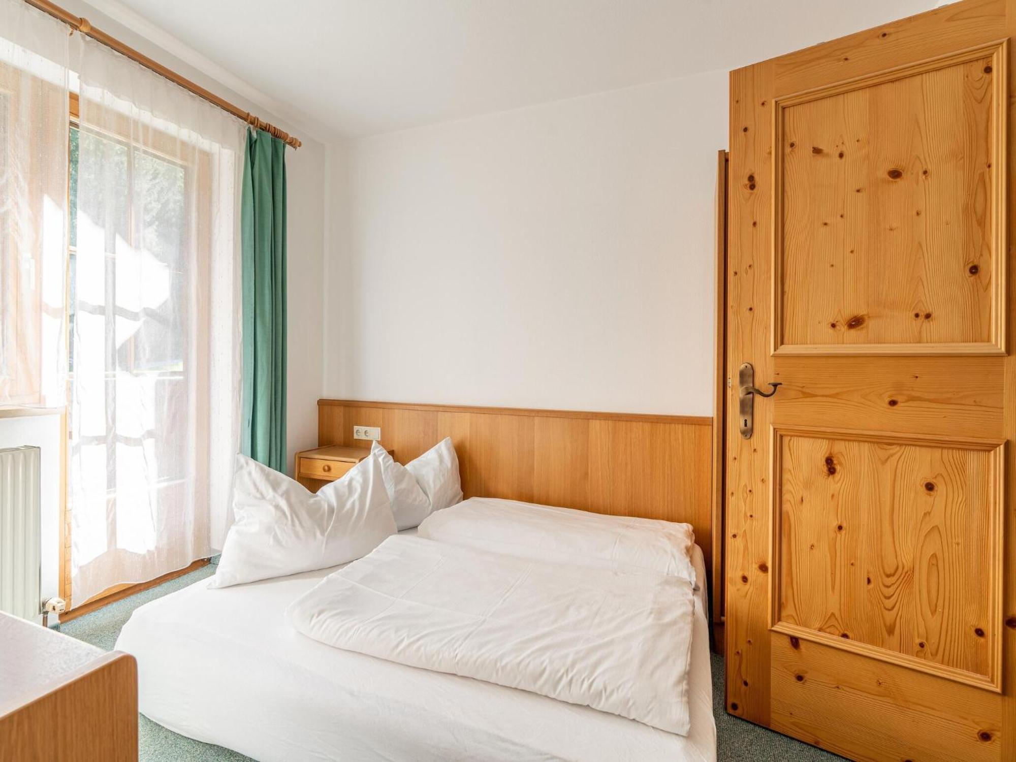 Beautiful Apartment In Mittersill With Balcony Exteriör bild
