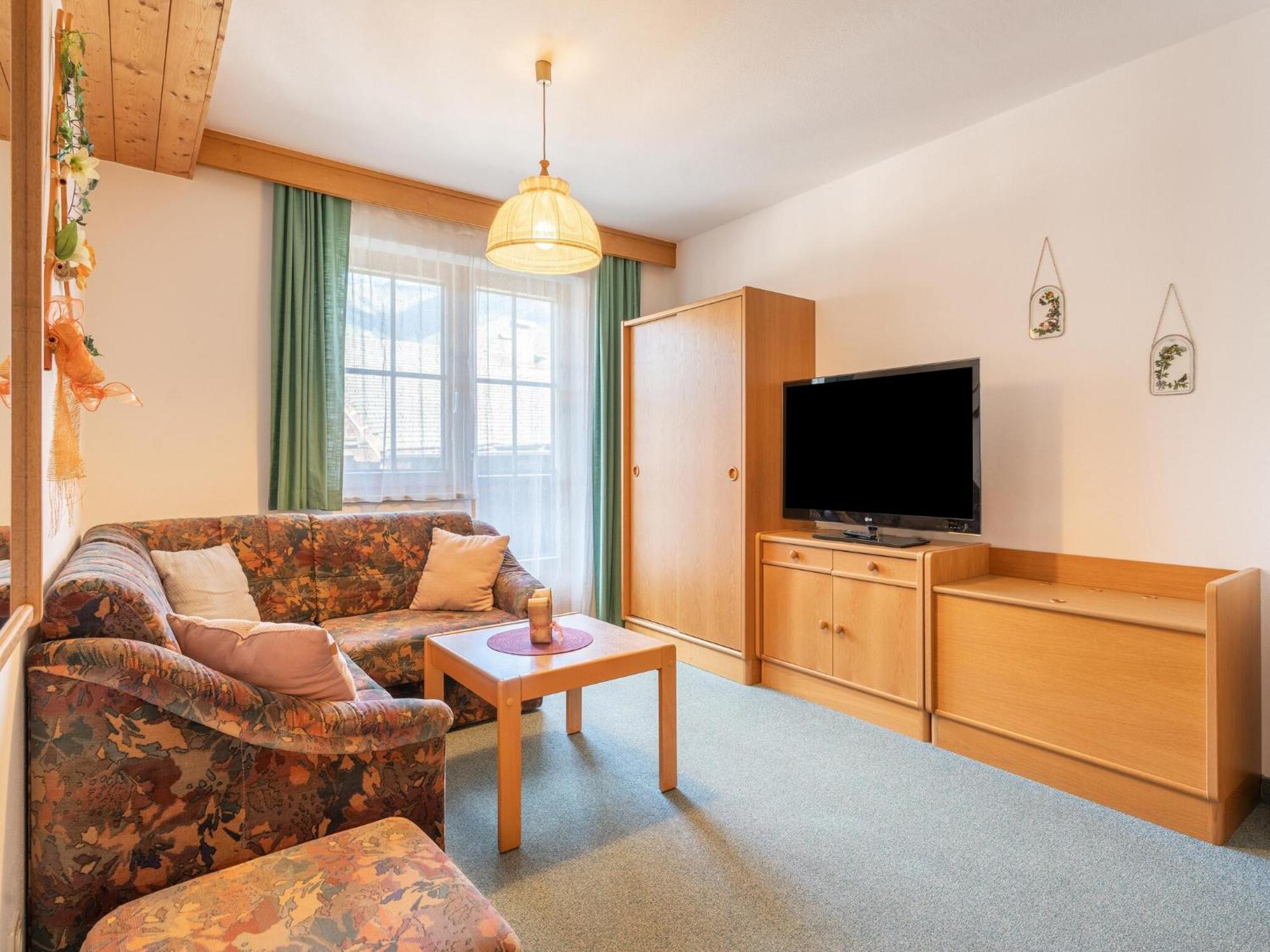 Beautiful Apartment In Mittersill With Balcony Exteriör bild