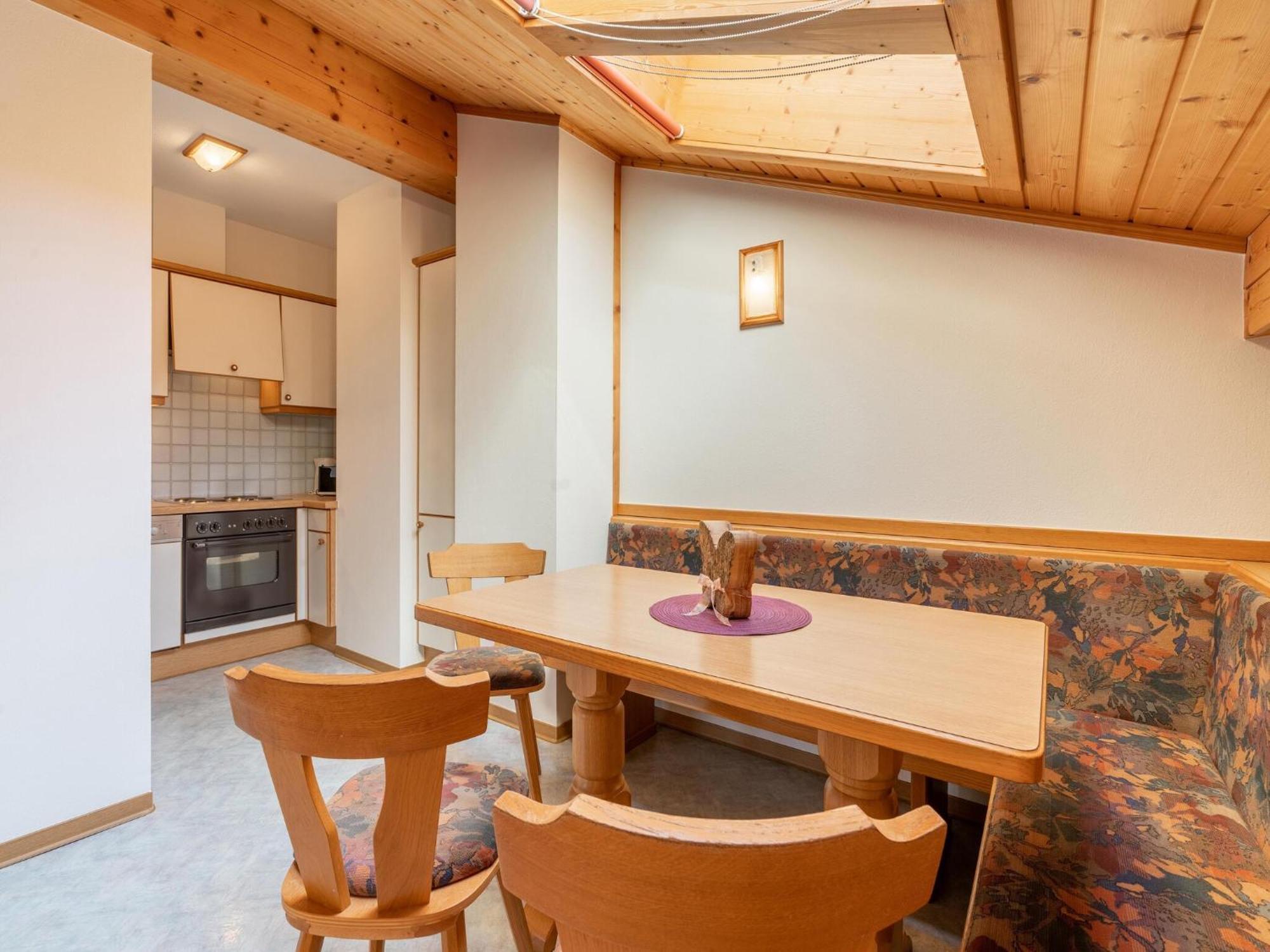 Beautiful Apartment In Mittersill With Balcony Exteriör bild